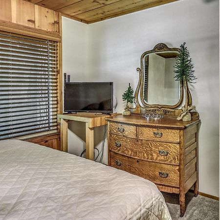 Cozy Bears Hideaway Cabin About 3 Mi To Shaver Lake! 外观 照片