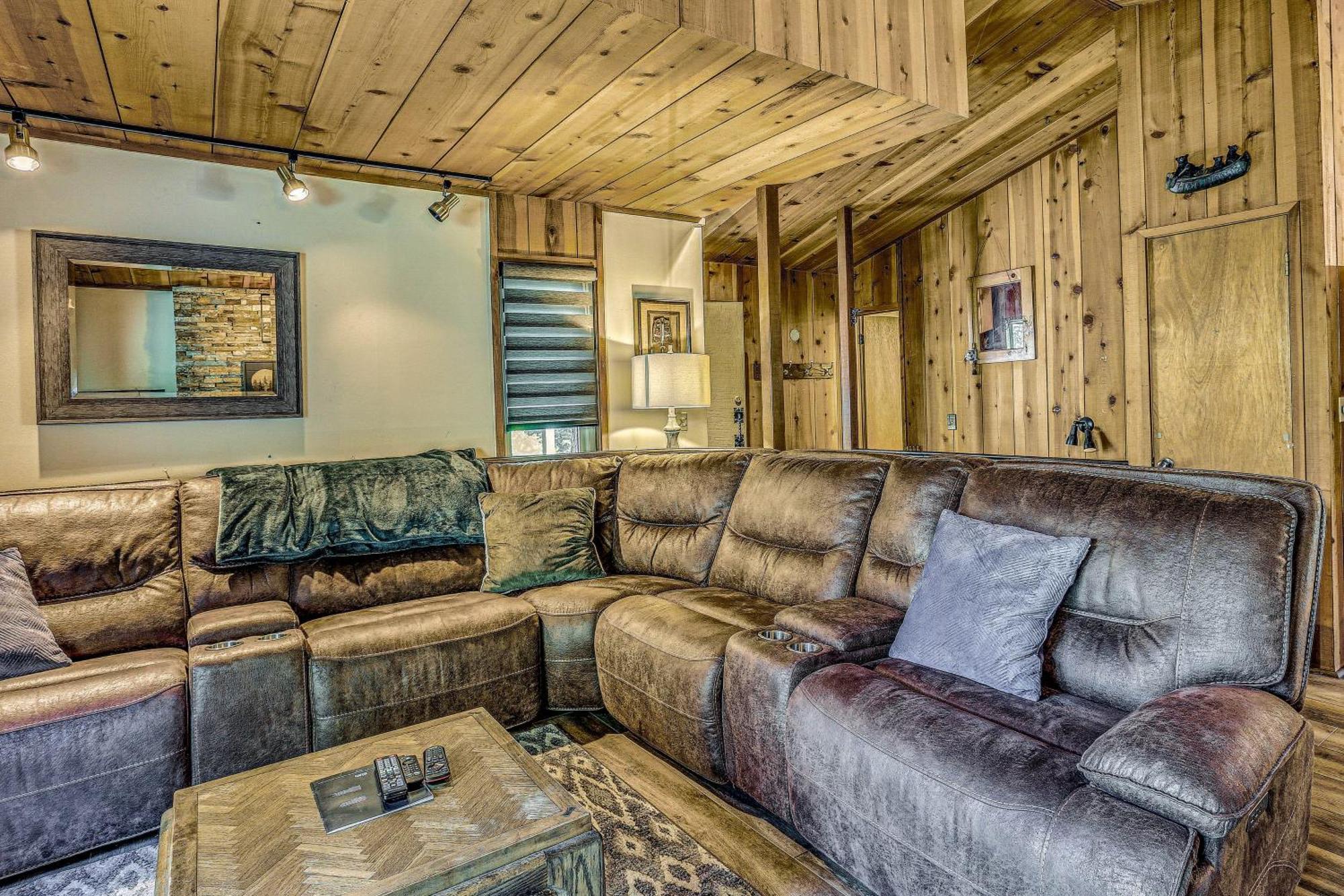 Cozy Bears Hideaway Cabin About 3 Mi To Shaver Lake! 外观 照片