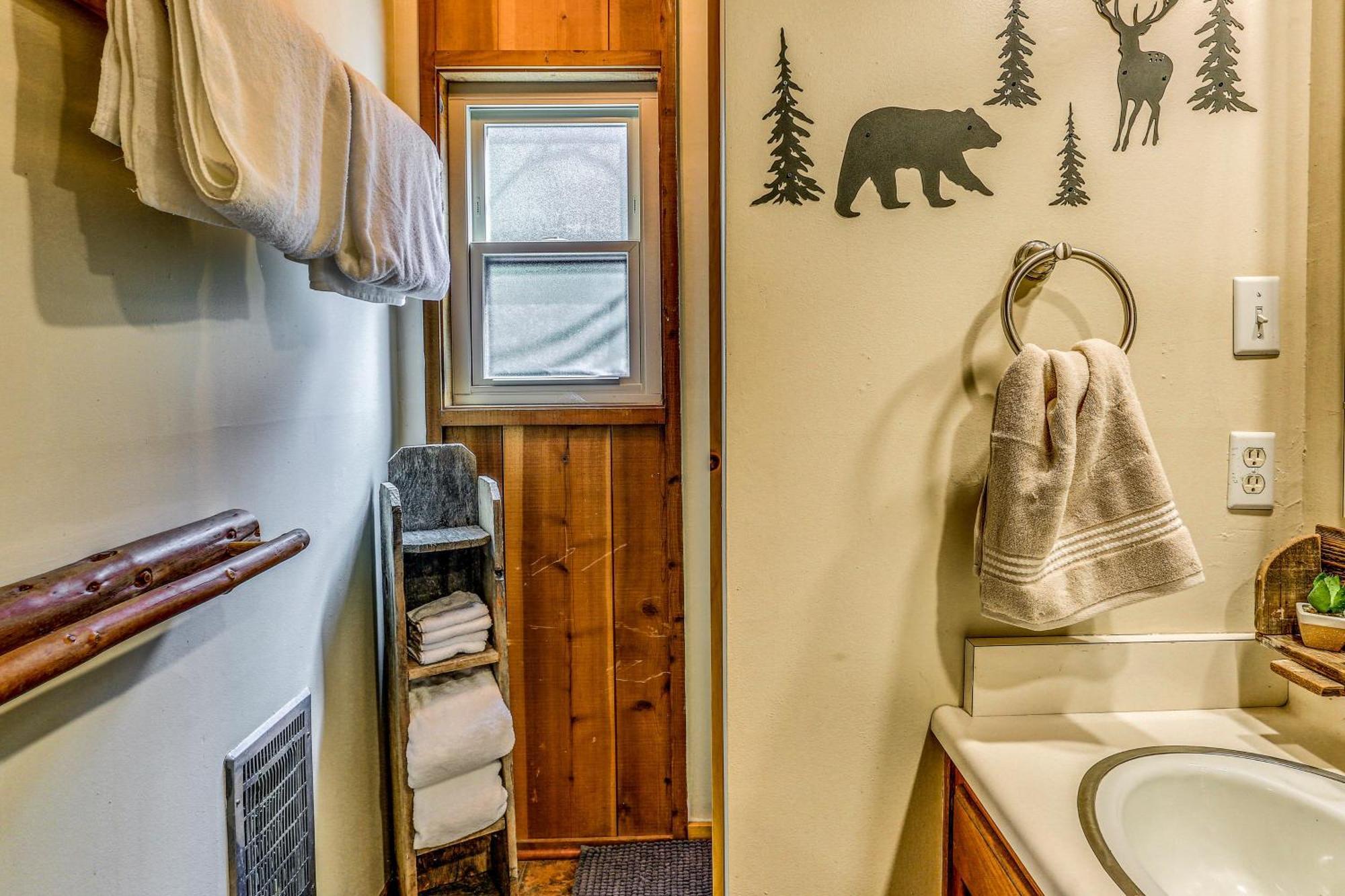 Cozy Bears Hideaway Cabin About 3 Mi To Shaver Lake! 外观 照片