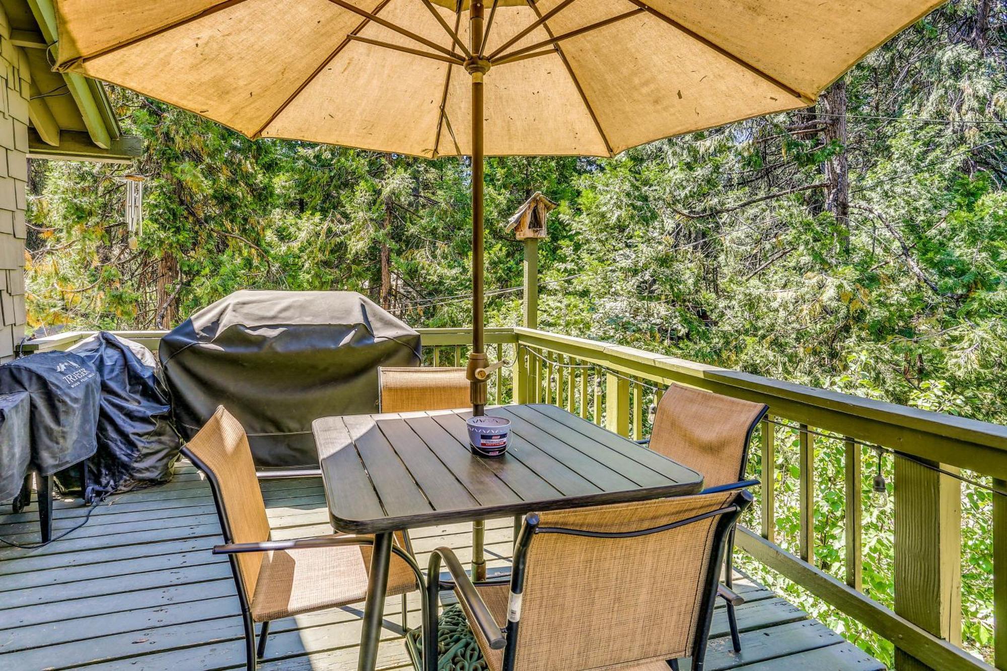 Cozy Bears Hideaway Cabin About 3 Mi To Shaver Lake! 外观 照片